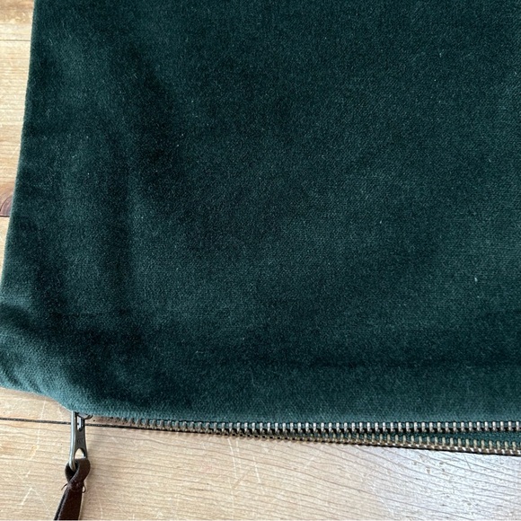 Pottery Barn Everywhere Pillow Hunter Green Velvet. - Picture 5 of 9